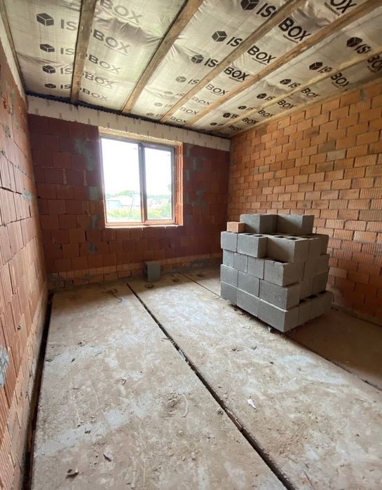 Продаж будинку на 5 сотках в Ірпені, закрите КМ, газ