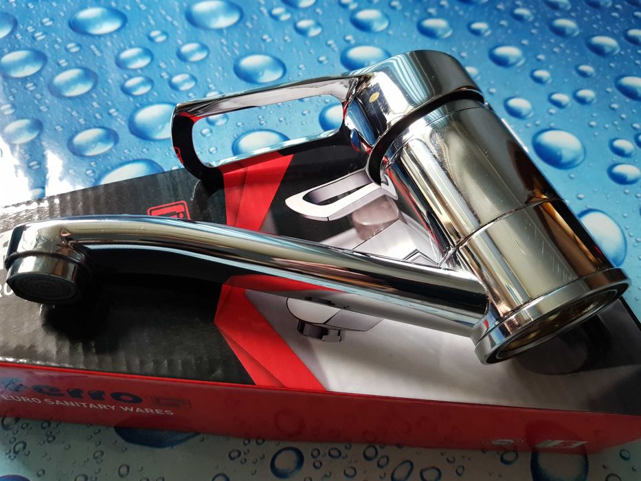 Смеситель для умывальника или кухни G-Ferro Hansberg 004-Гусак 15 См