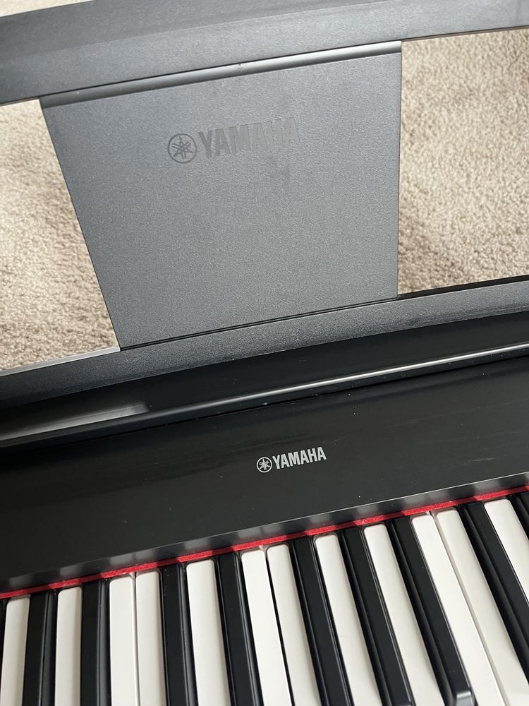 Keyboard yamaha NP-12B