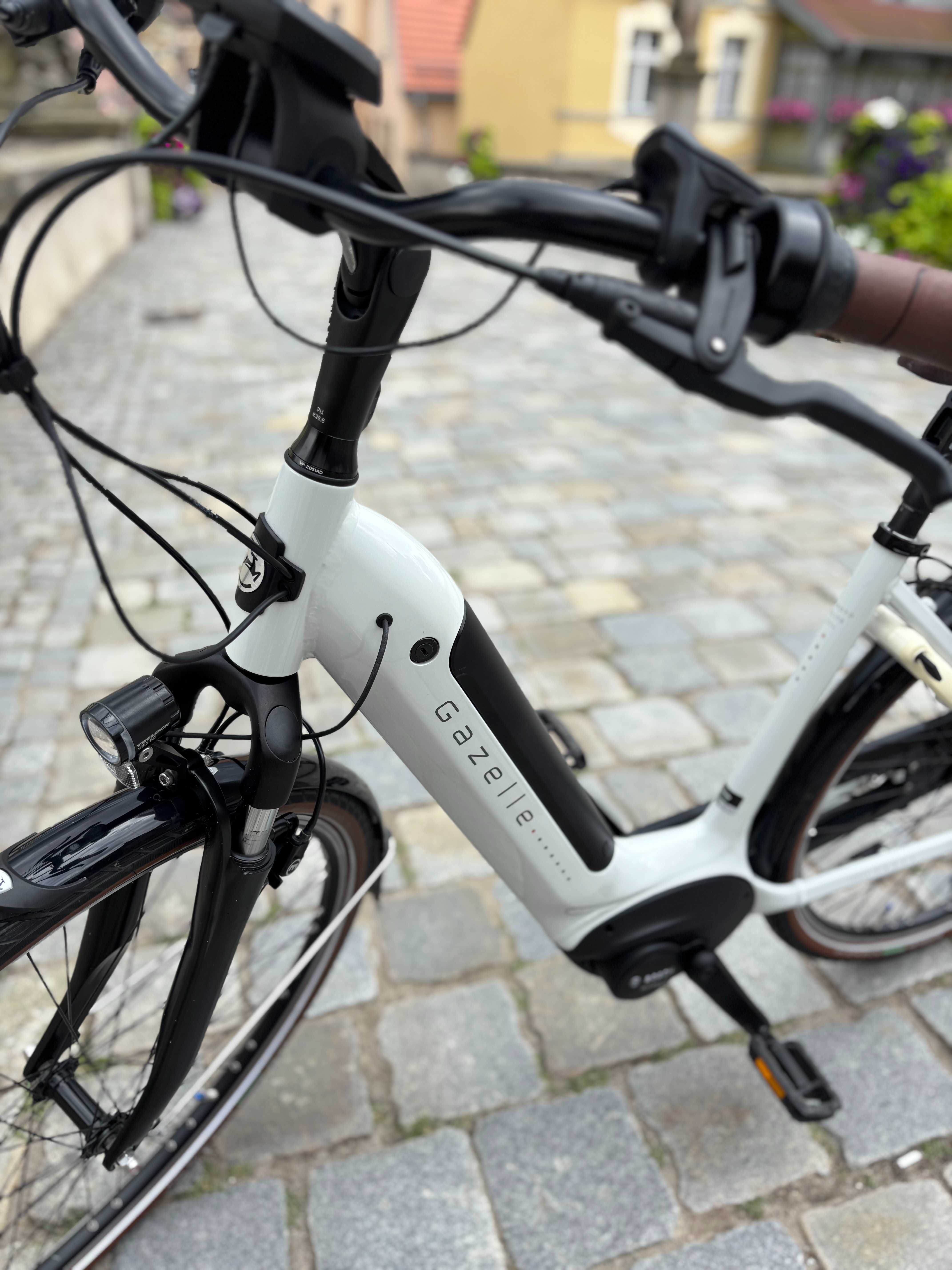 Gazelle rower elektryczny Arroyo Elite C7+, rama 49 cm