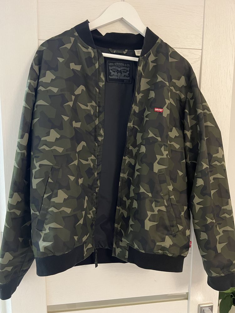 Бомбер Levis розмір M