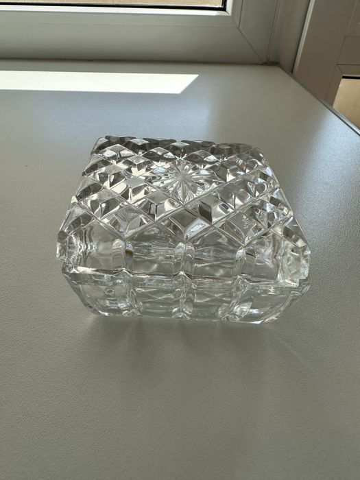 Хрустальная шкатулка