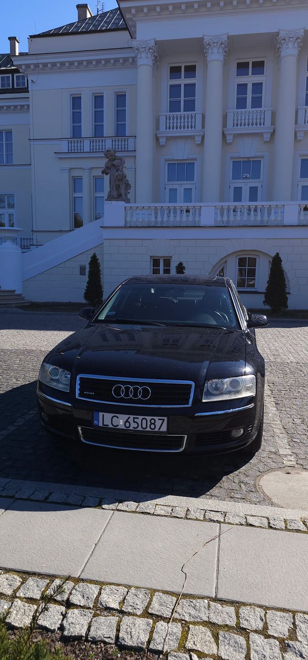Audi A8 Audi A8 D3 4.2MPI 2002 ze Szwajcarii