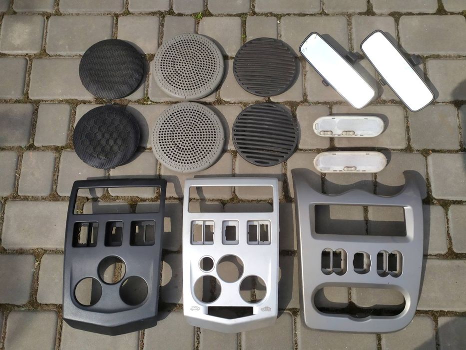 Пластик салону Dacia, Renault