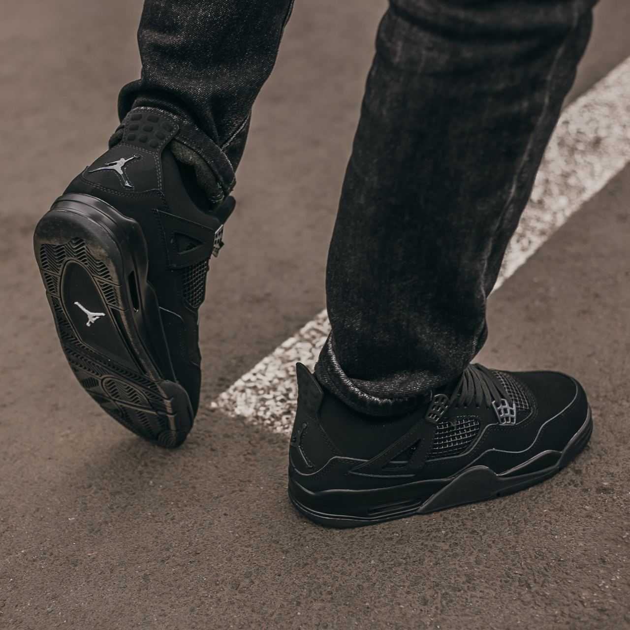 Мужские кроссовки Nike Air Jordan Retro 4 "Black Cat" Размеры 40-45