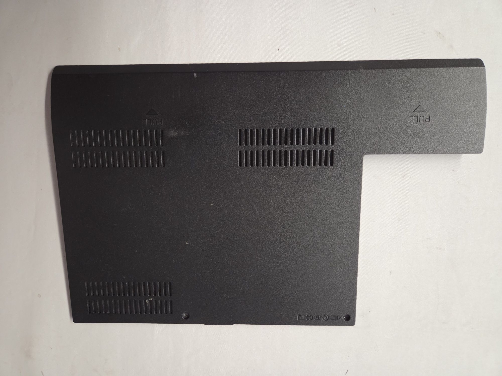 Sprzedam zaślepkę do Laptopa LENOVO B590