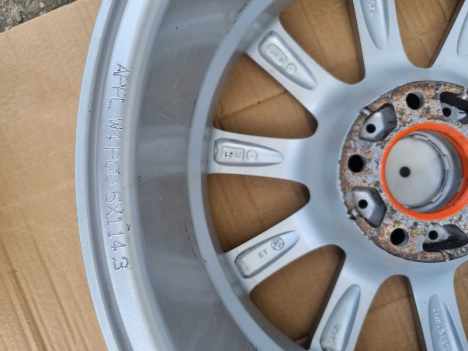 FELGI ALUMINIOWE 5x114,3 R16" 7J ET38 HYUNDAI i30 ix35 KIA Ceed FA88