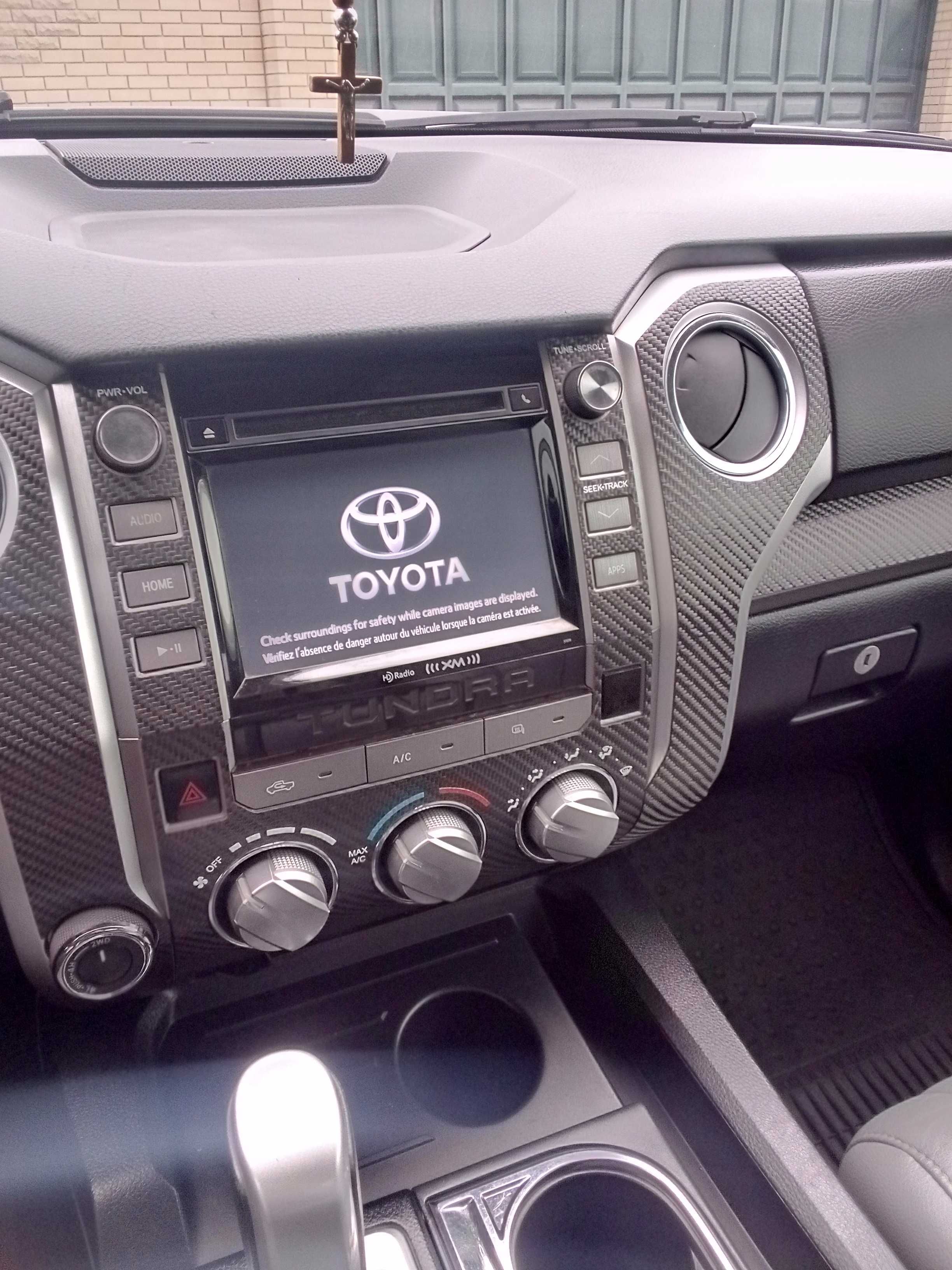 Toyota Tundra 2015