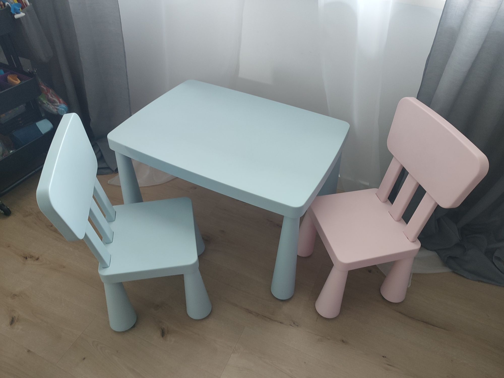Stolik krzesełka uchwyt MALA zestaw Mammut Ikea róż niebieski