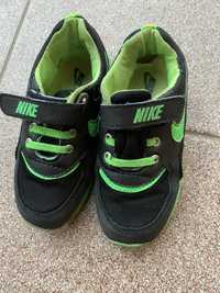 Buty nike 28