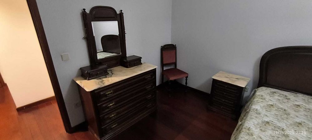 Vendo quarto completo