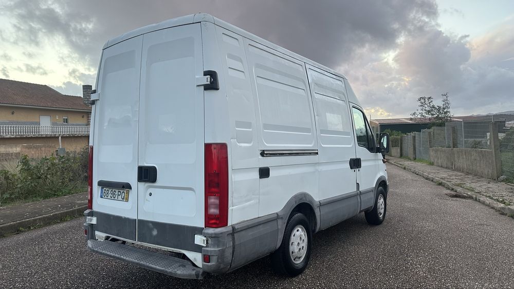 Iveco daily 2.8tdi- 35S 11