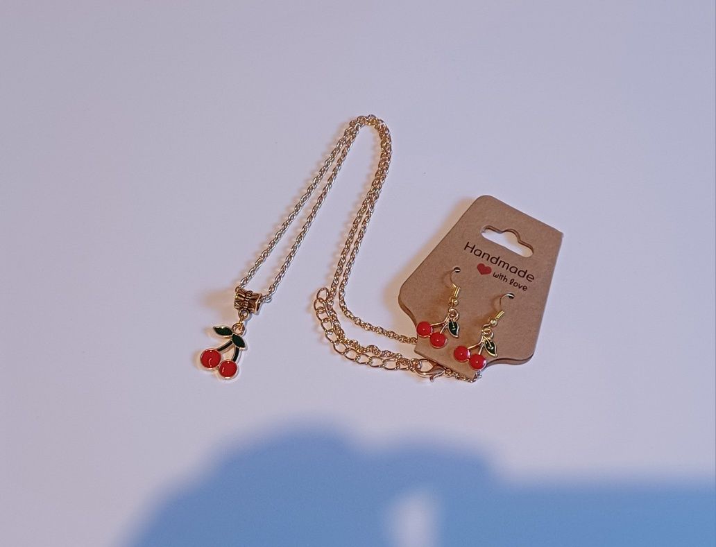 Conjunto colar e brincos. Novo. Mais modelos disponíveis nas fotos