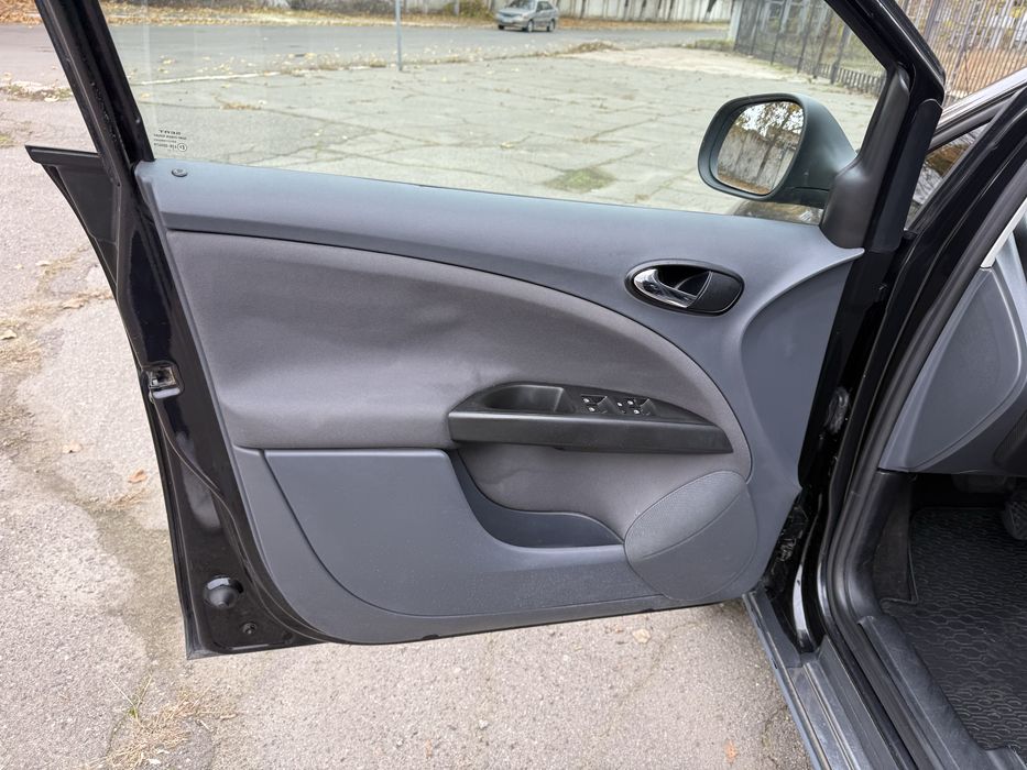 Сиат алтеа в отличном состоянии