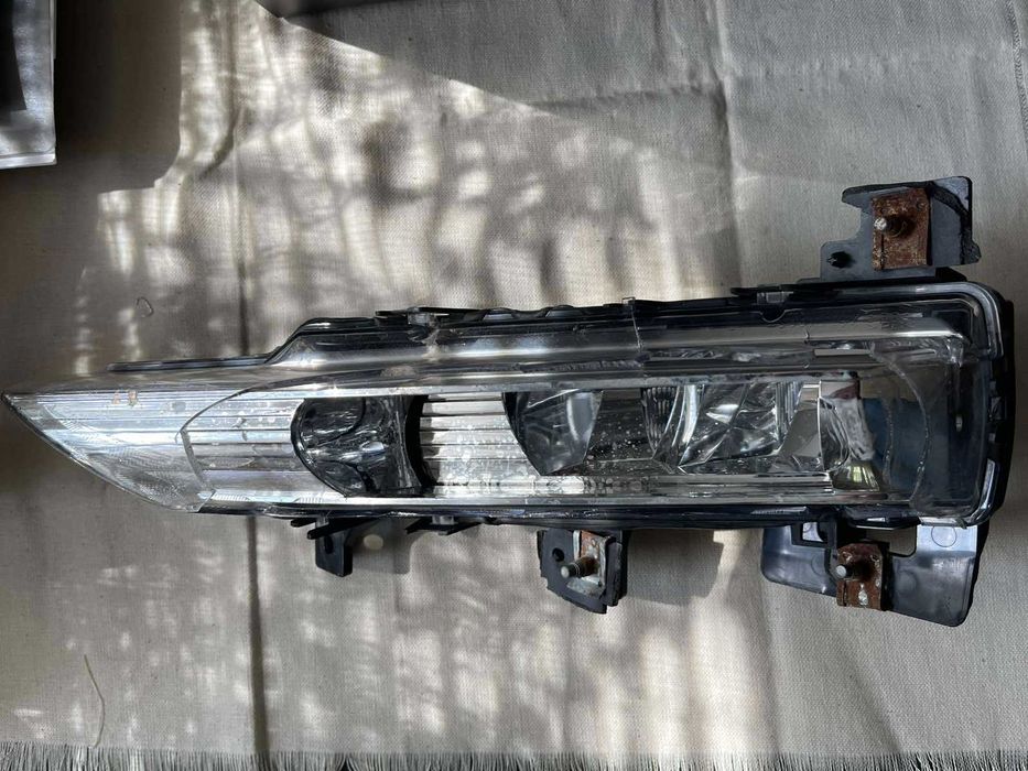 Infiniti QX 30 противотуманка