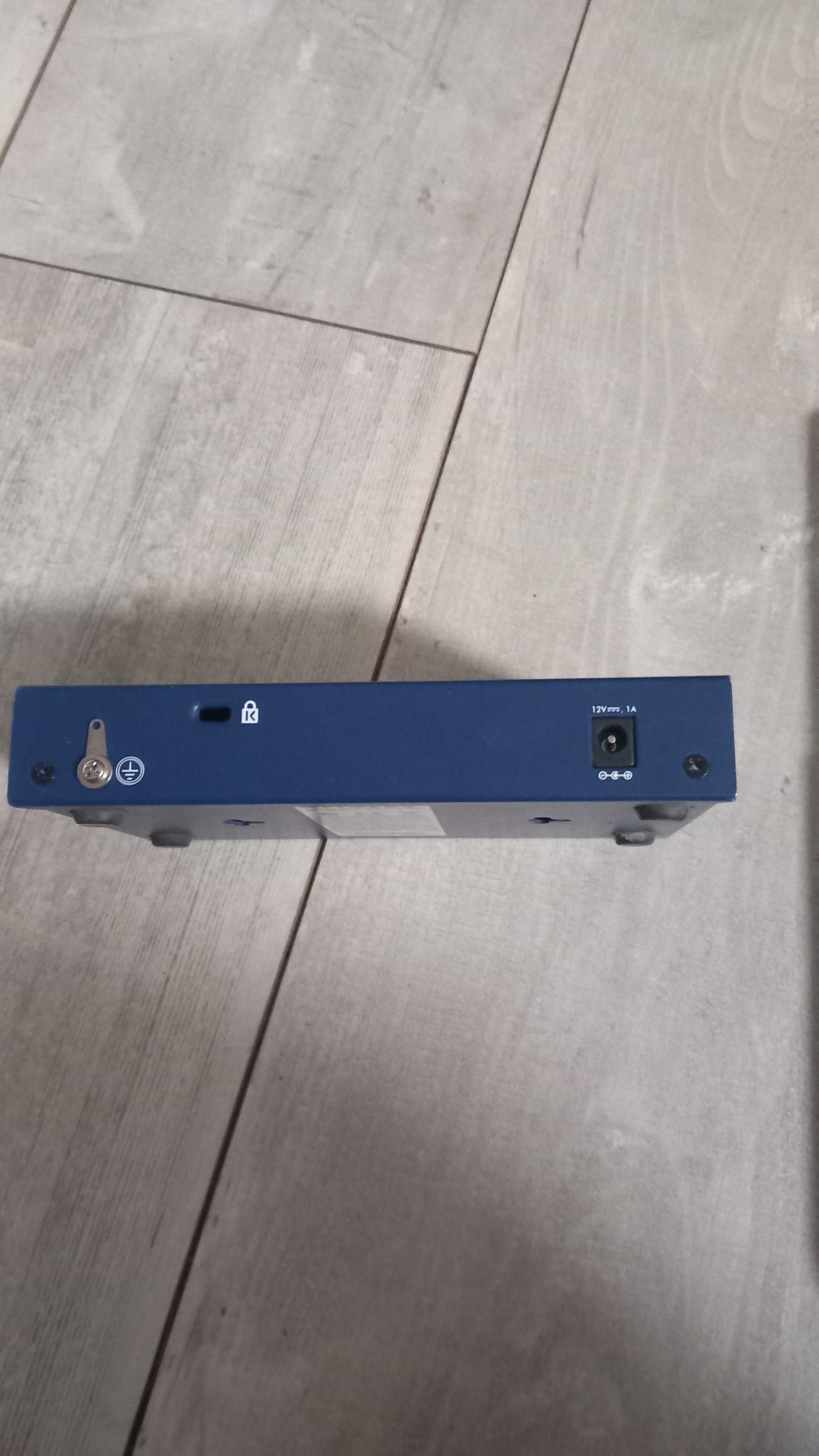 SWITCH komp internet