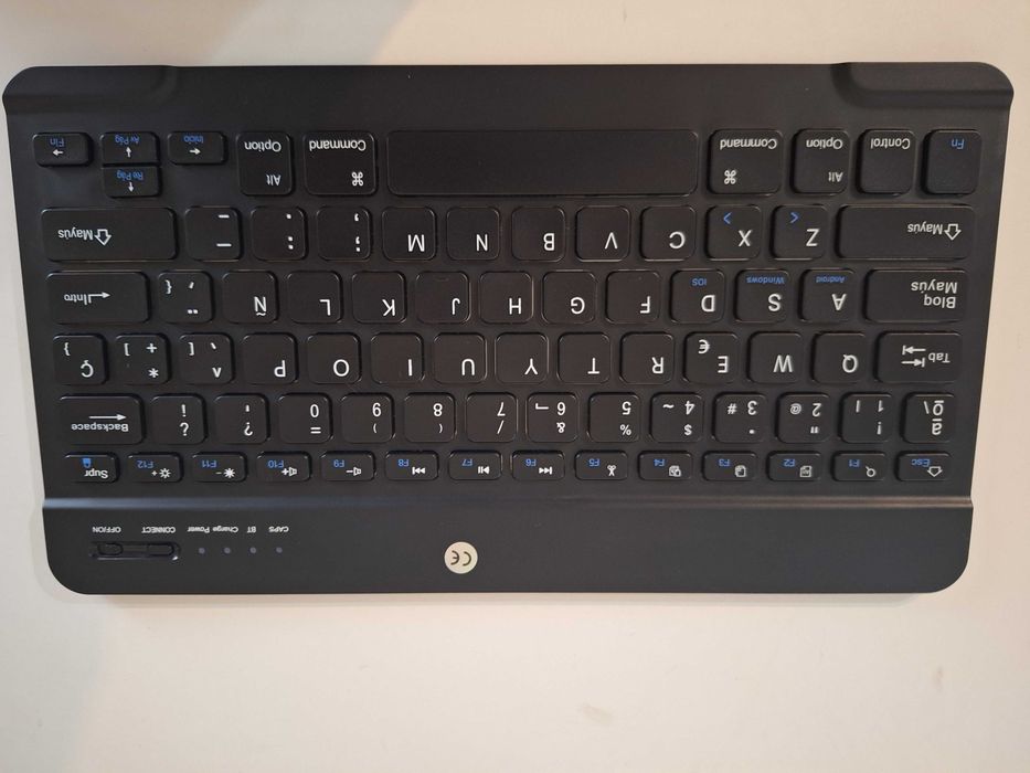 Teclado universal sem fios