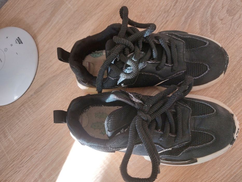 Кросівки на хлопчика