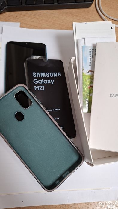 Телефон Sumsung M21