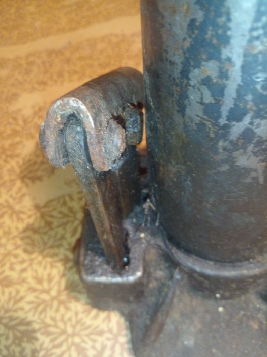 Бутылочный гидравлический домкрат, БУ