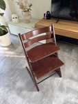 Stokke Tripp Trapp walnut krzesełko