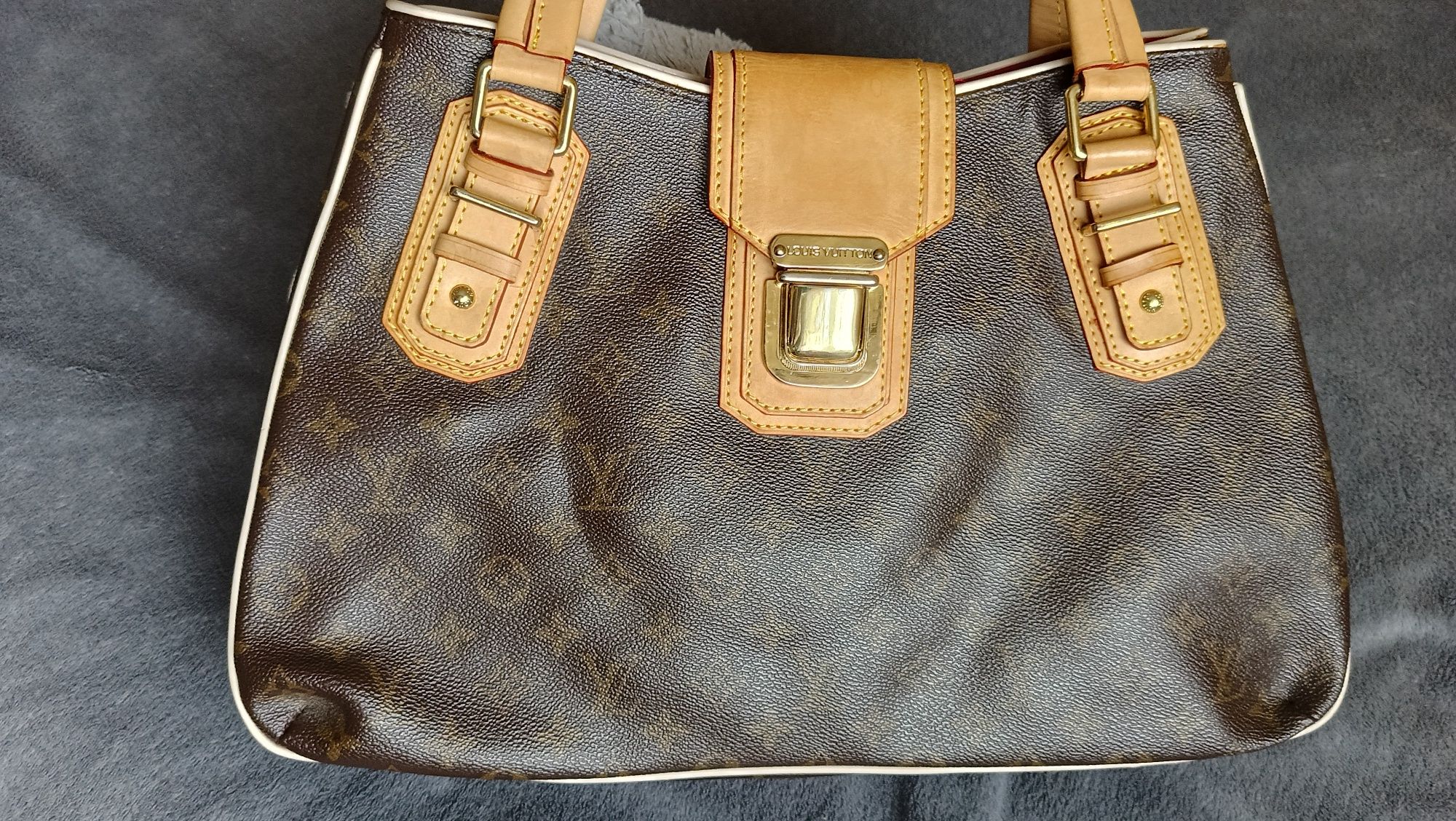 Sprzedam torebkę Louis Vuitton