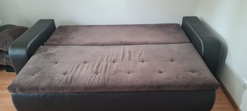 Sofa rozkładana z funkcją spania