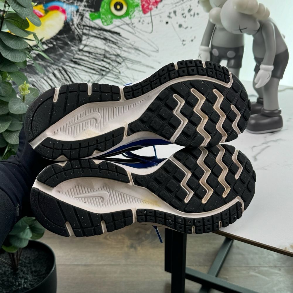 Кросівки Nike Revolution 41 розмір 2