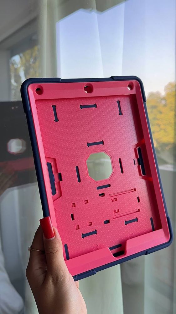Etui na iPad 9.7 2017/2018