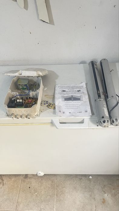 Automatismo de portao Avidsen