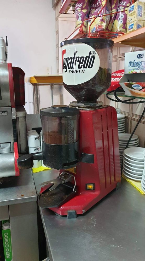 Maquina de cafe industrial