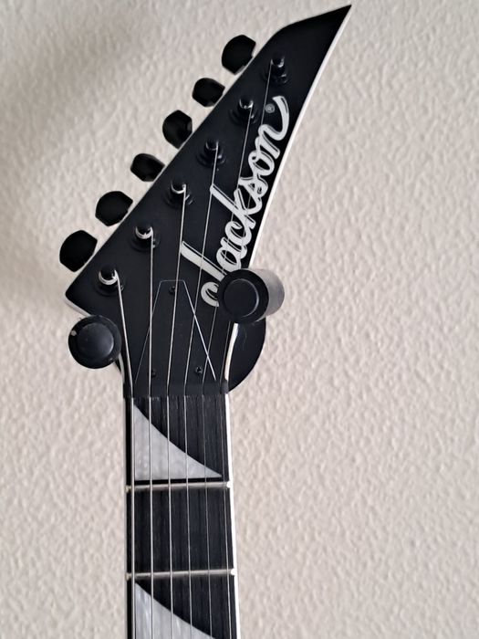 Guitarra elétrica Jackson nova