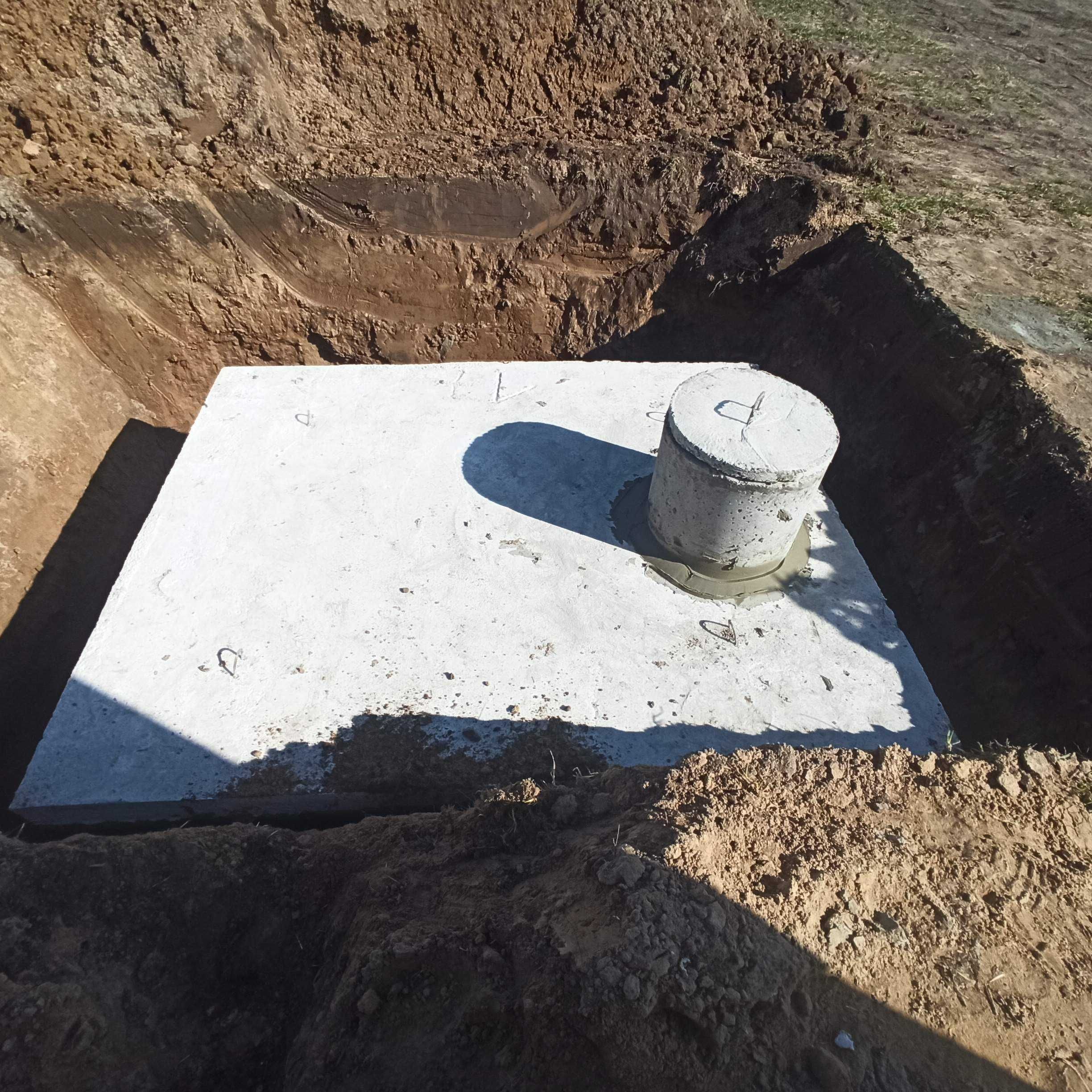 Szambo Betonowe Zbiorniki na Deszczówkę, Piwnice, kanały samochodowe
