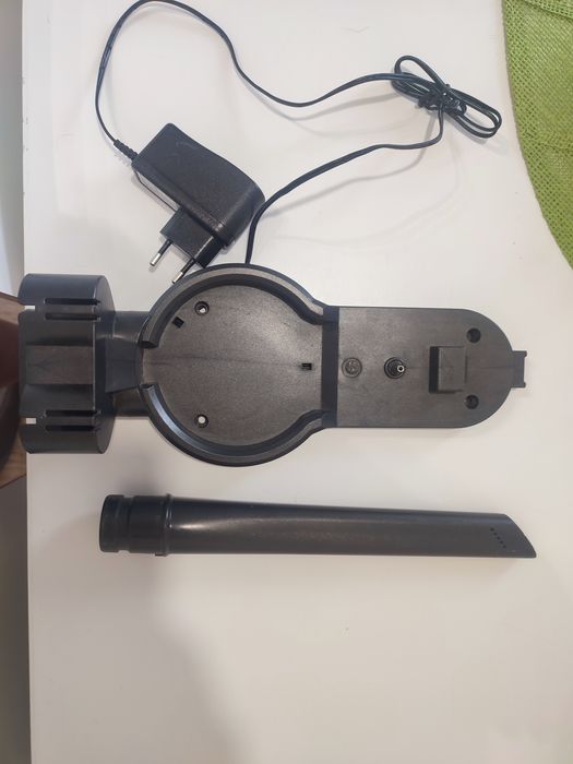 Dou carregador aspirador vertical Flama