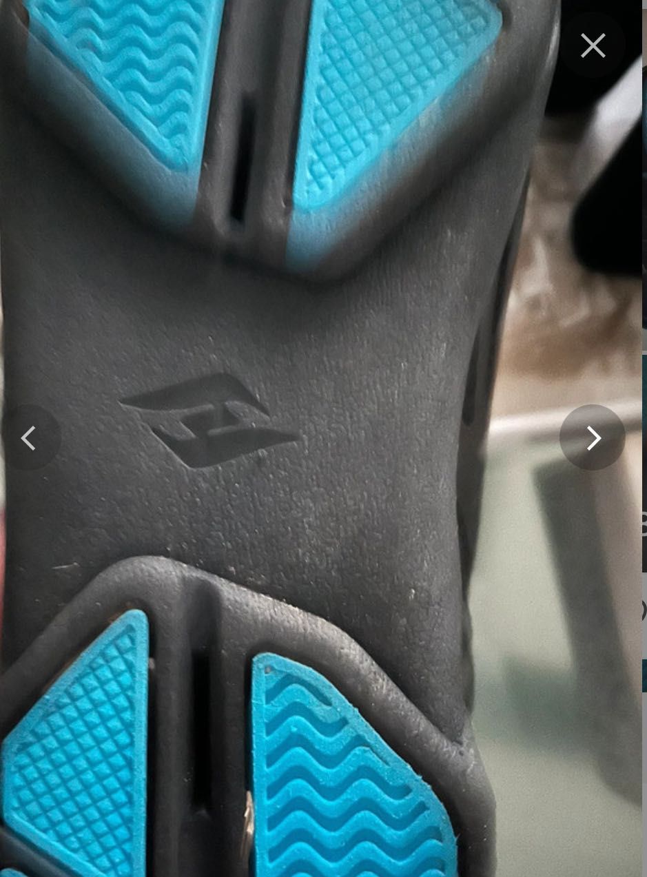 Buty do wakeboard , snowboard, flyboard Nr  EU 45-47 marki Hyperlite