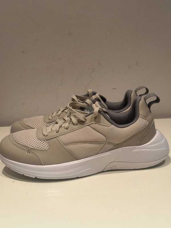 Puma buty sportowe, rozmiar 42.cena katalogowa 350