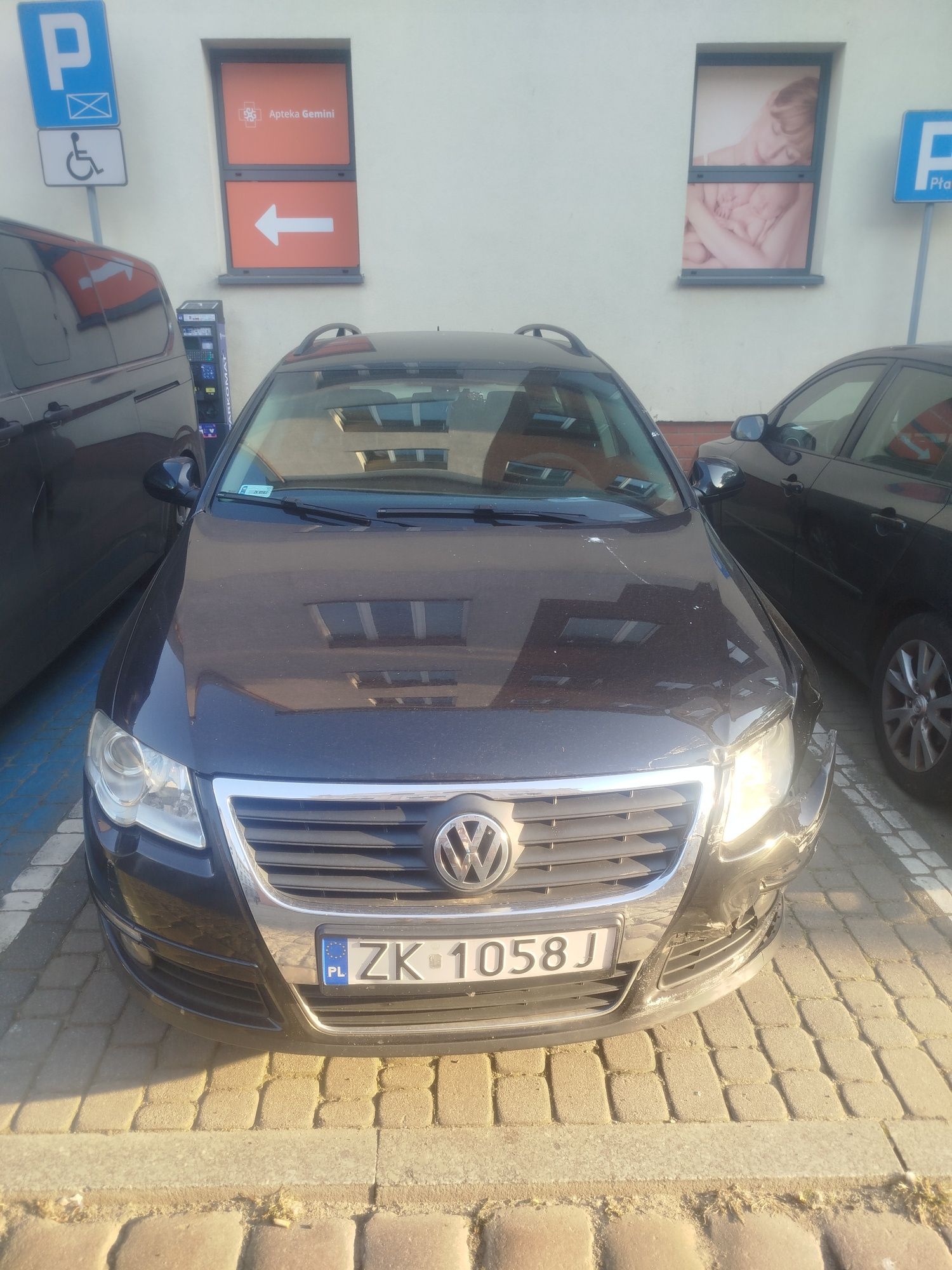 Sprzedam Passat b6 Uszkodzony