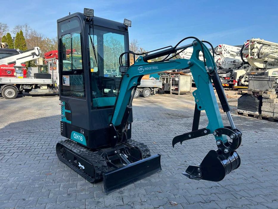 Minikoparka FF Industrial QH-16