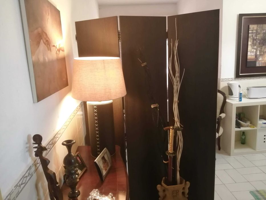 Apartamento T0 mobilado.