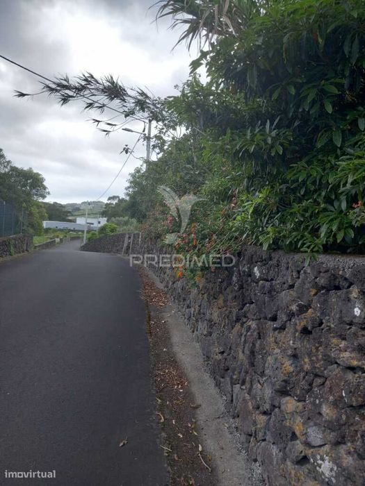 Terreno Urbanizável no Porto Martins