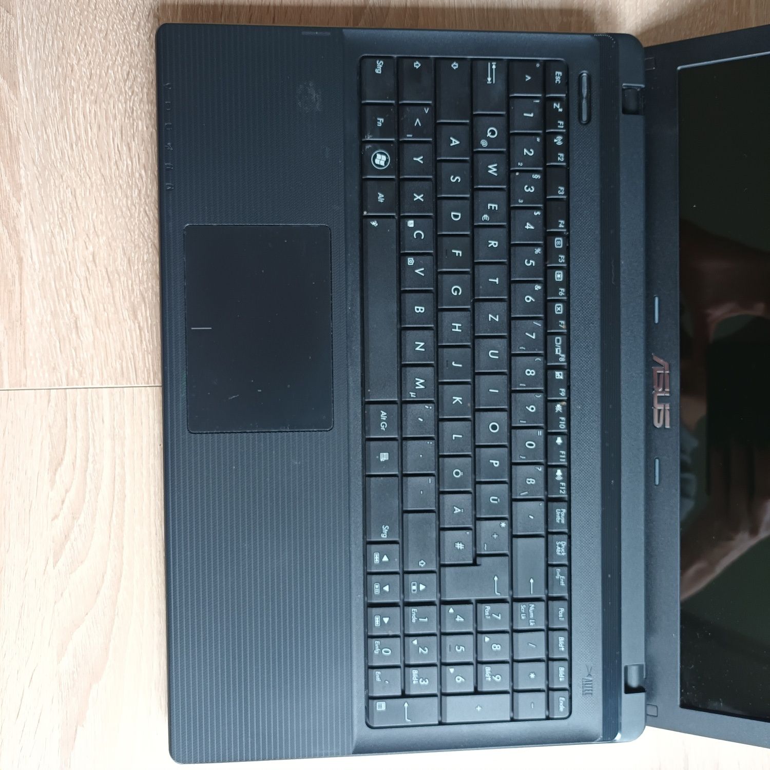 Asus X55U - Windows 10 + dysk 320 HDD GB