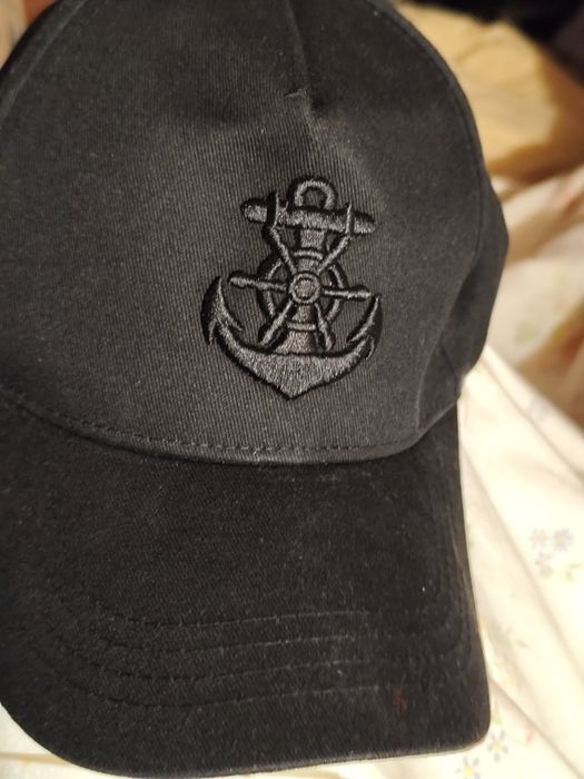 Она крутая темно черная Кепка якорь мужская бейсболка