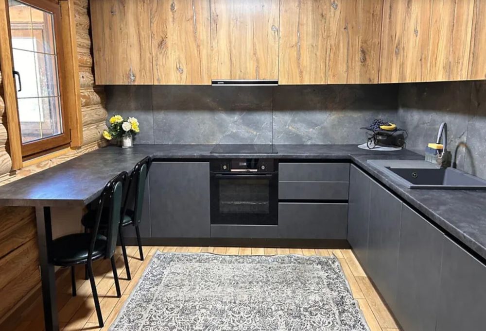 Продаж 2 поверхового будинку 12 соток, 120 кв. м, Смиківці