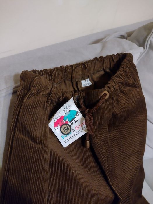 Spodnie dla chłopca Boys & Girl rozmiar 104 nowe