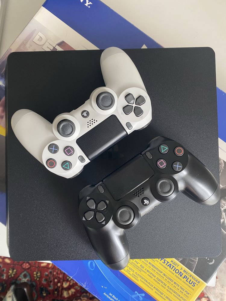 PlayStation 4 Slim 1TB