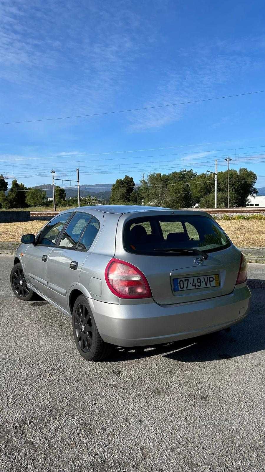 Nissan Almera 2003