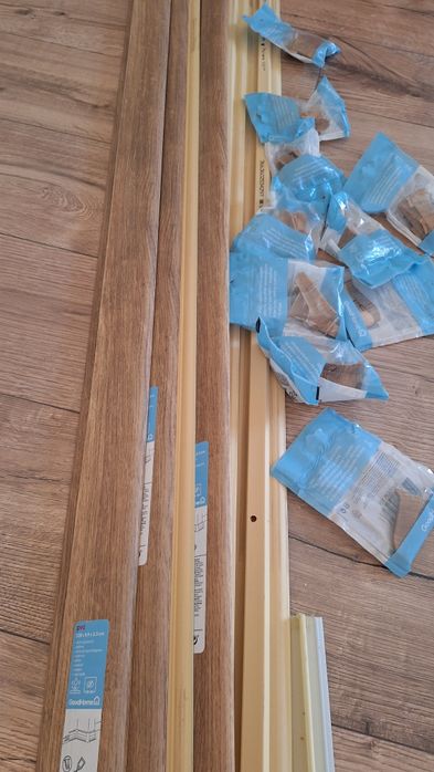 Panele nowe 10 paczek + listwy