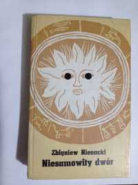 Zbigniew Nienacki niesamowity dwor