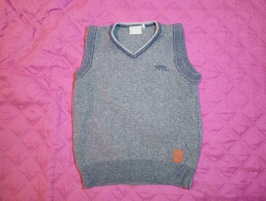 r.110-116 elegancka kamizelka (sweterek)