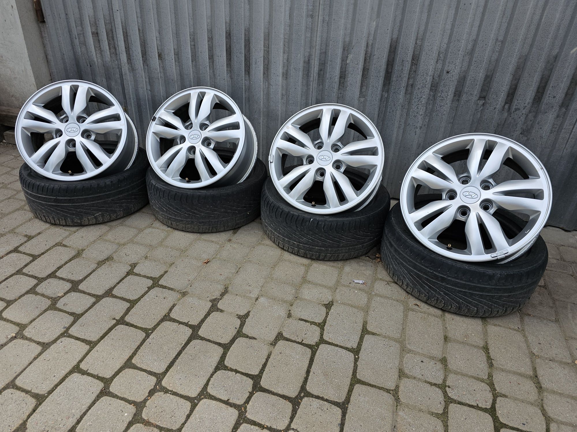 R16 Диски Хюндай Туксон, Хюндай Санта Фе, Хюндай iX35, Хюндай Елантра